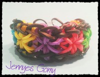 /album/complementos-/pulsera-arcoiris-estrellado-con-gomitas-jpg/